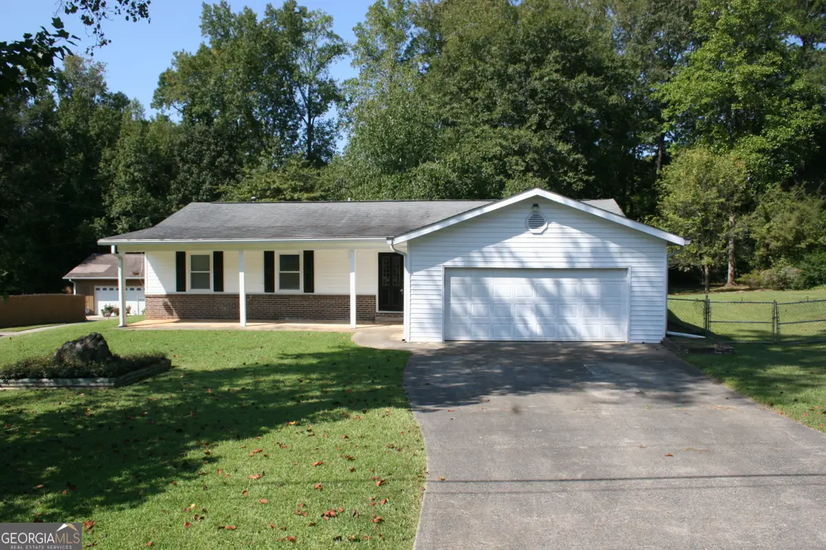 105 Deep Forest Lane, Fayetteville, GA 30215 - Image #1