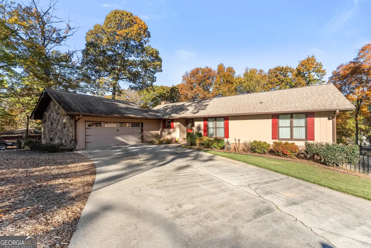 5788 Norton Circle, Flowery Branch, GA 30542 - Image #1