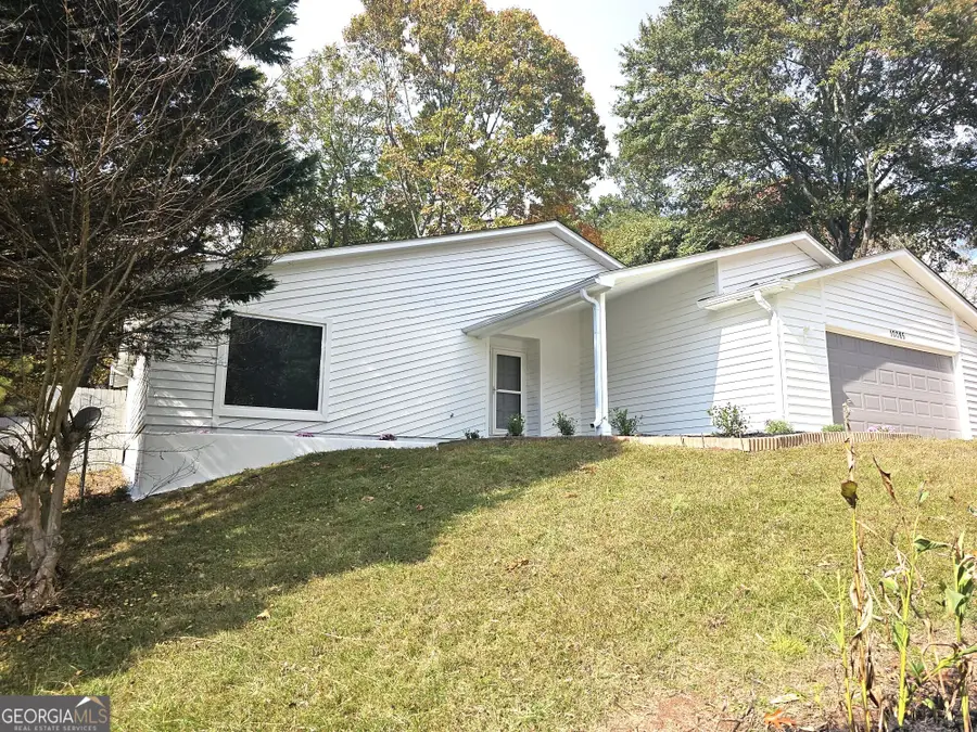 10085 Old Woodland Entry, Alpharetta, GA 30022 - Image #2