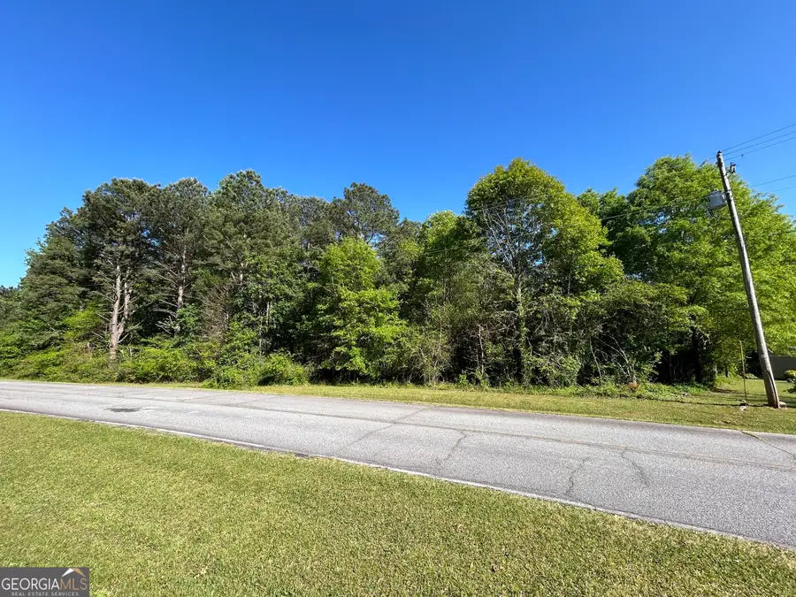 25 Quail Hollow Road, Griffin, GA 30224 - Image #2