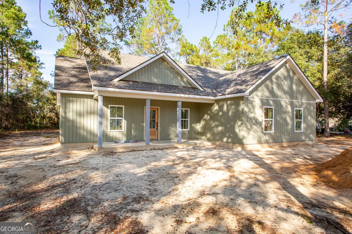 4858 Stanfield Circle, Blackshear, GA 31516 - Image #1