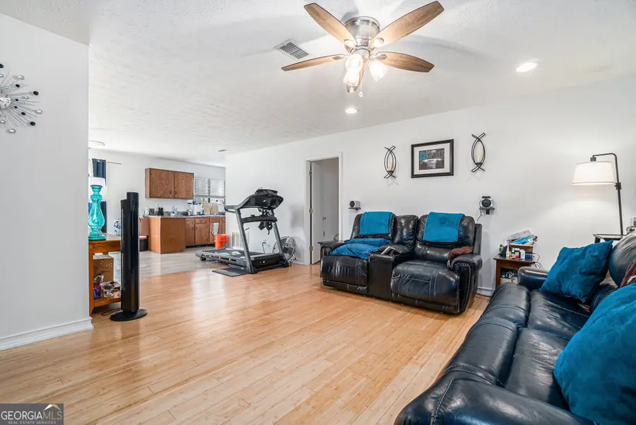 6736 Ivy Log Drive, Austell, GA 30168 - Image #3