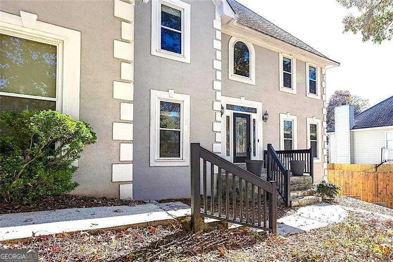 11925 Stradford Wood, Roswell, GA 30076 - Image #2