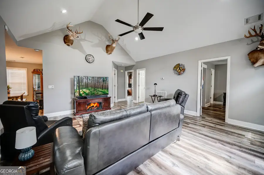 145 Water Wheel Lane Se, Calhoun, GA 30701 - Image #3