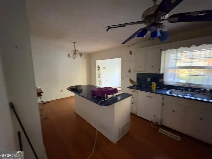 210 Hearthstone Drive, Lagrange, GA 30241 - Image #3