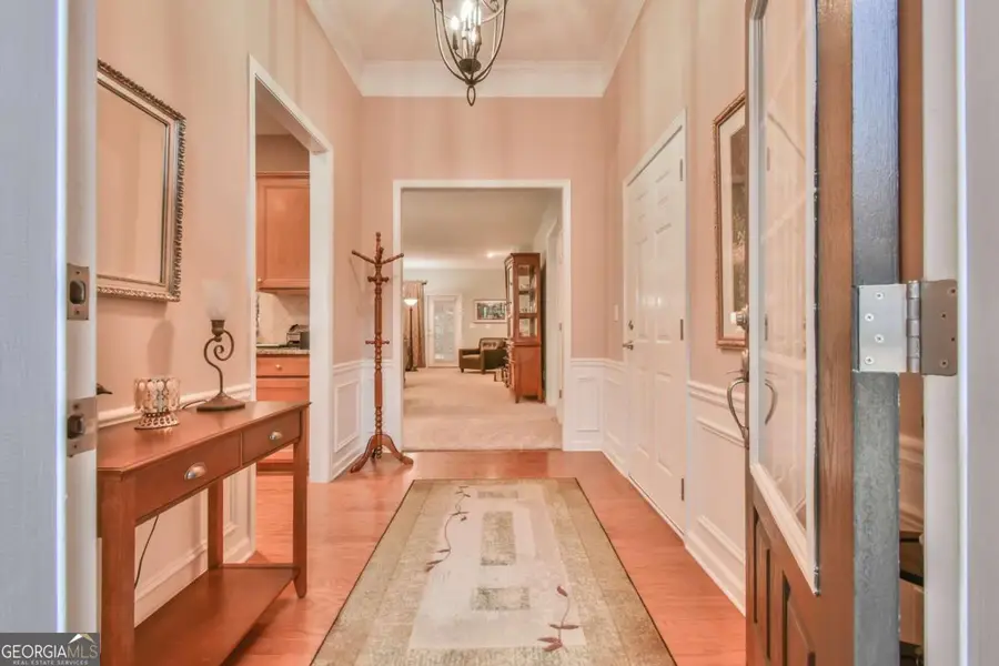 6407 Autumn Crest Lane, Hoschton, GA 30548 - Image #2