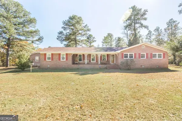 2574 Lower Hartley Bridge Road, Byron, GA 31008