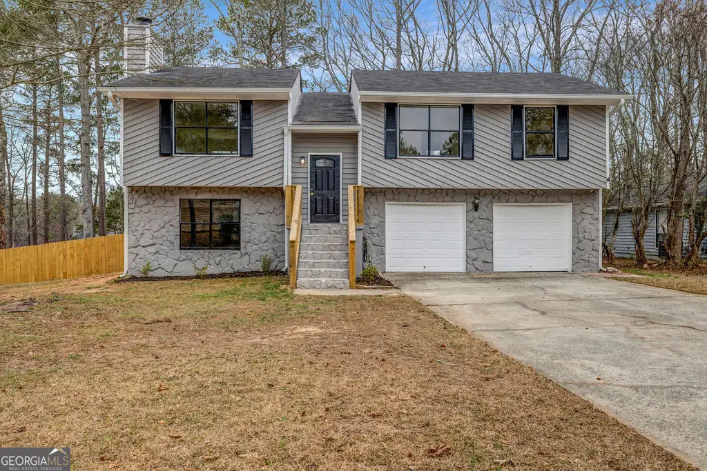 8443 Park Ridge Lane, Riverdale, GA 30274 - Image #1