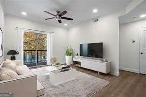 1075 Peachtree Walk Ne #A208, Atlanta, GA 30309 - Image #2