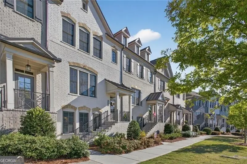 1956 Skyfall Circle Ne, Atlanta, GA 30319 - Image #2