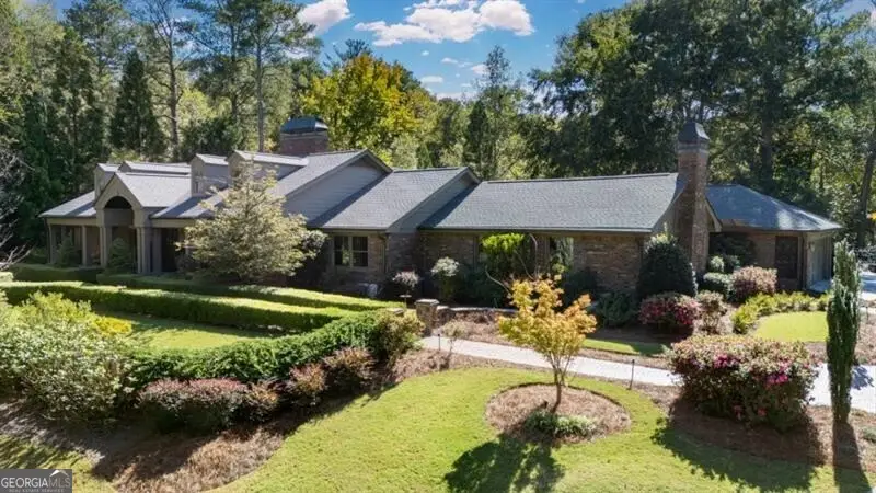 320 Long Glen Drive, Atlanta, GA 30327 - Image #1