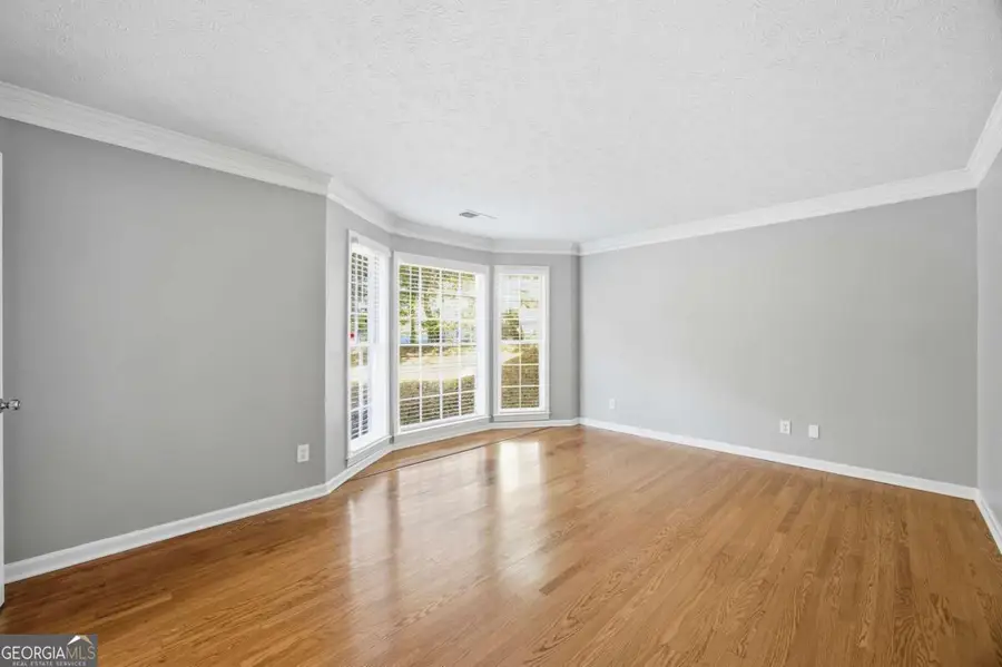 590 Ridgemont Drive, Roswell, GA 30076 - Image #3