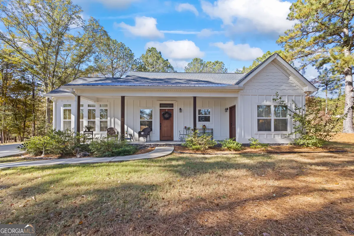 32 Shirleys Way, Hartwell, GA 30643 - Image #1