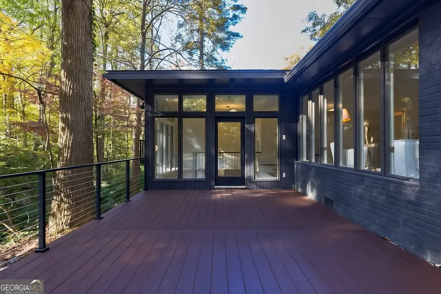 922 Barton Woods Road Ne, Atlanta, GA 30307 - Image #3