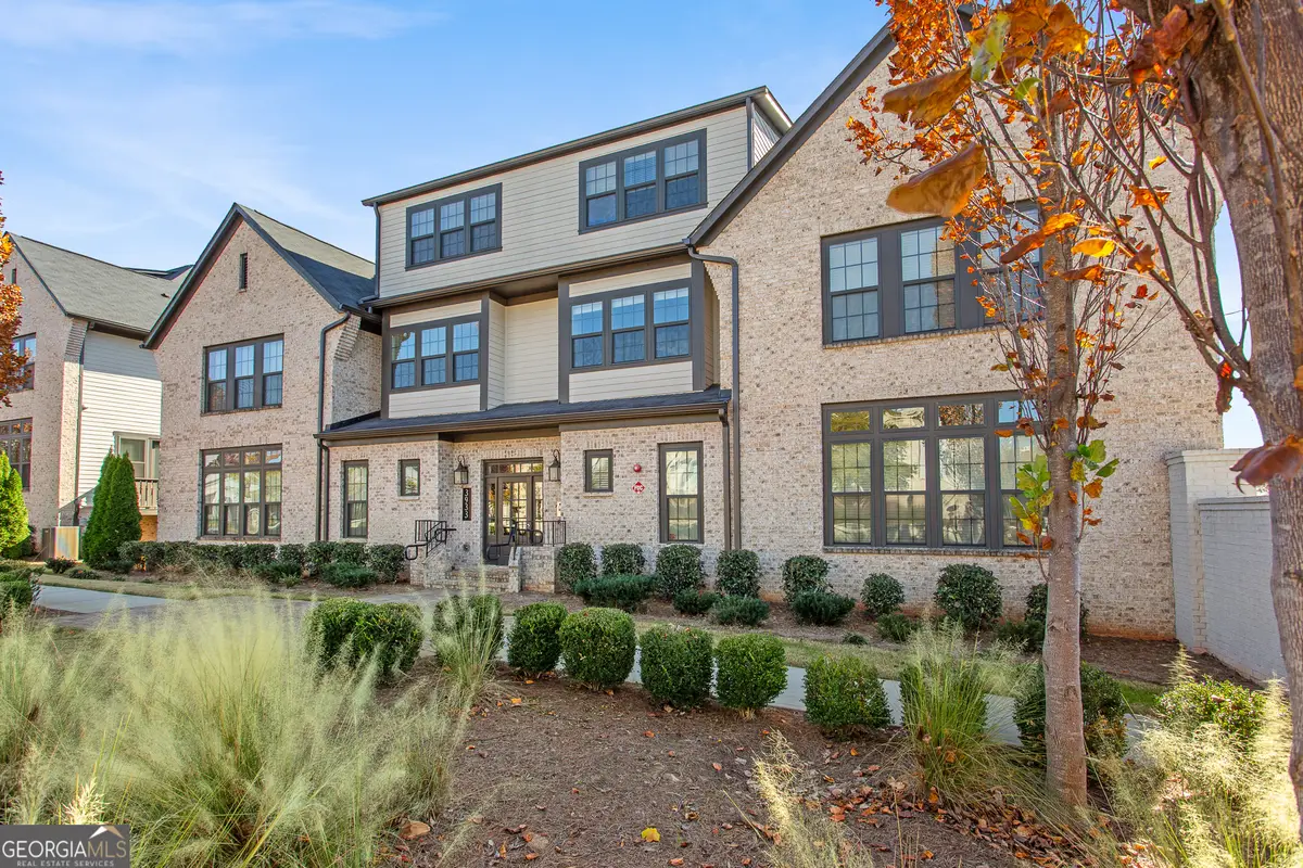 3933 Danube Lane #222, Atlanta, GA 30339 - Image #1