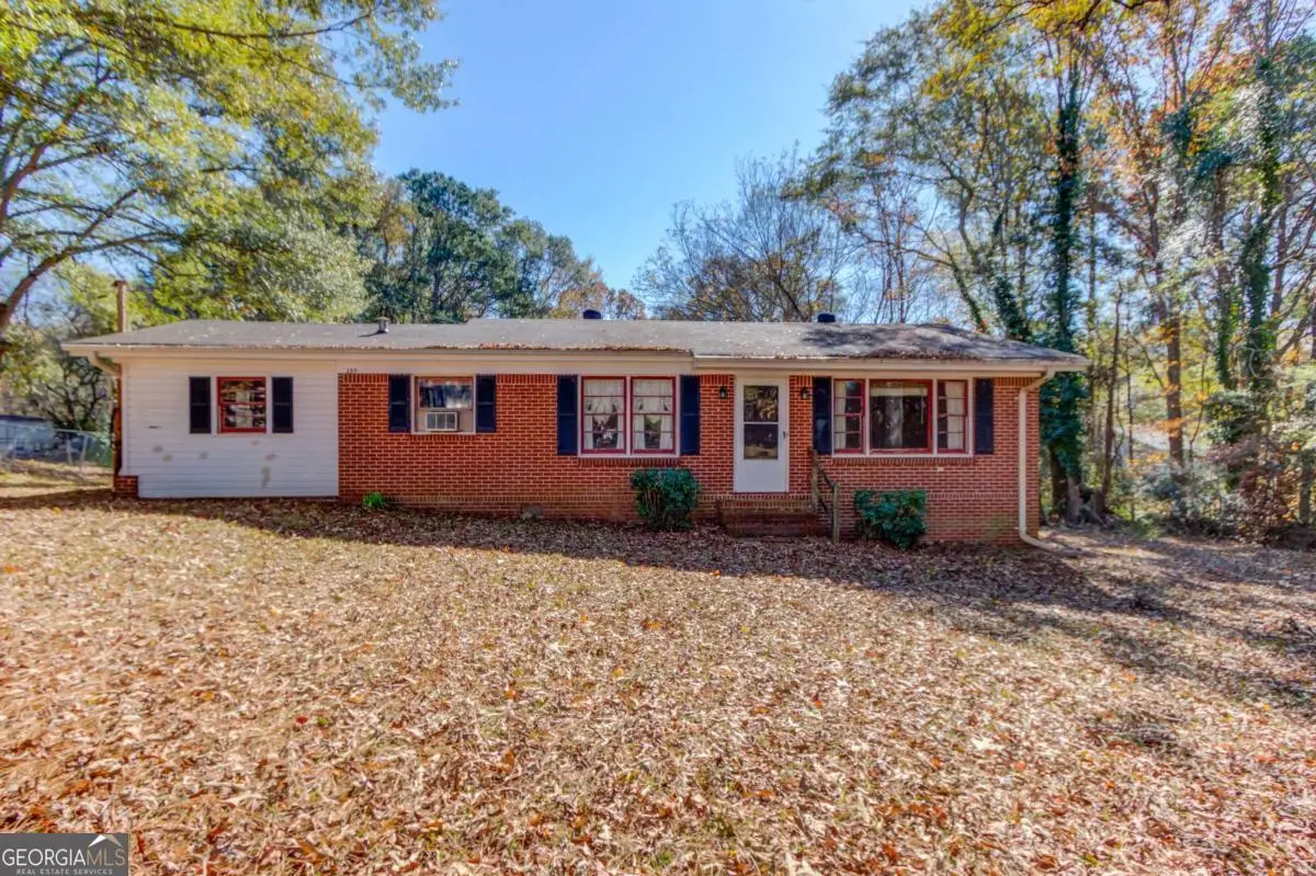 289 Bell Avenue, Hoschton, GA 30548 - Image #1