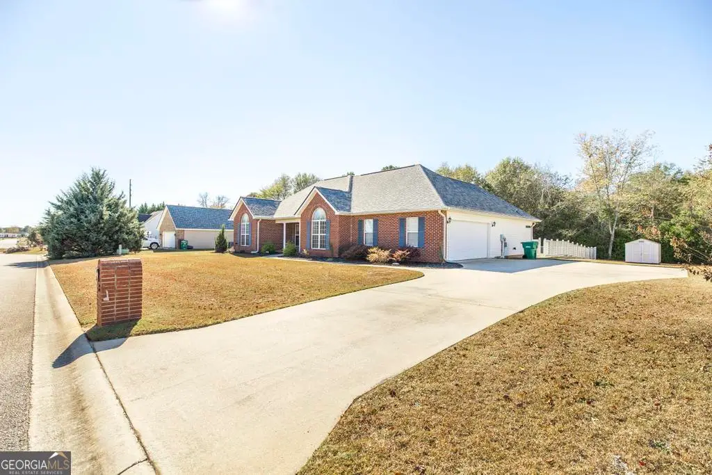 205 Canvass Back Trail, Kathleen, GA 31047 - Image #1