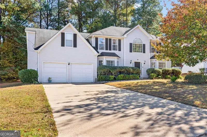 886 Deshon Creek Drive, Lithonia, GA 30058 - Image #1