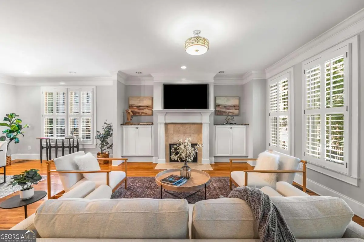 102 Knob Hills Circle, Decatur, GA 30030 - Image #1