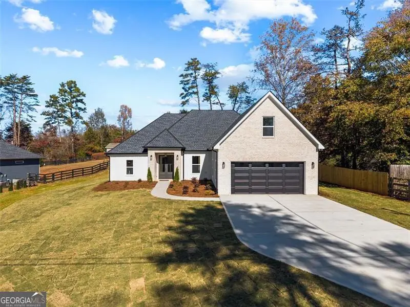 3715 Cameron Circle, Gainesville, GA 30506 - Image #1