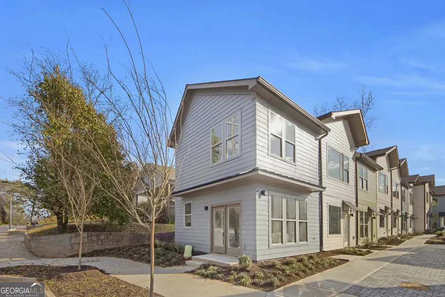 1070 Dill Avenue Sw #204, Atlanta, GA 30310 - Image #2