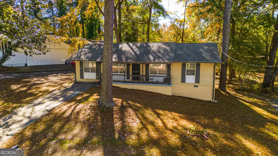 761 Robert E Lee Parkway, Jonesboro, GA 30238 - Image #2