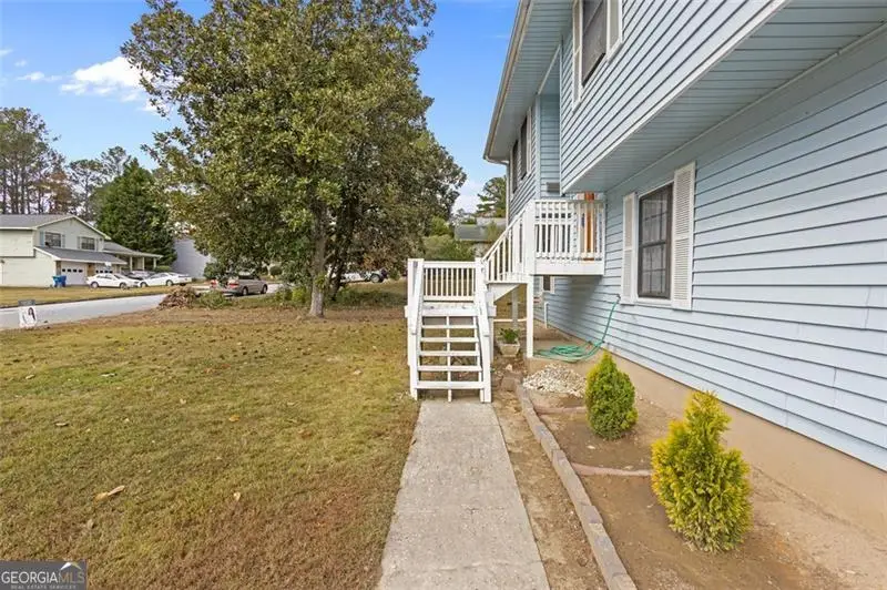 5865 Vernier Drive, Atlanta, GA 30349 - Image #3