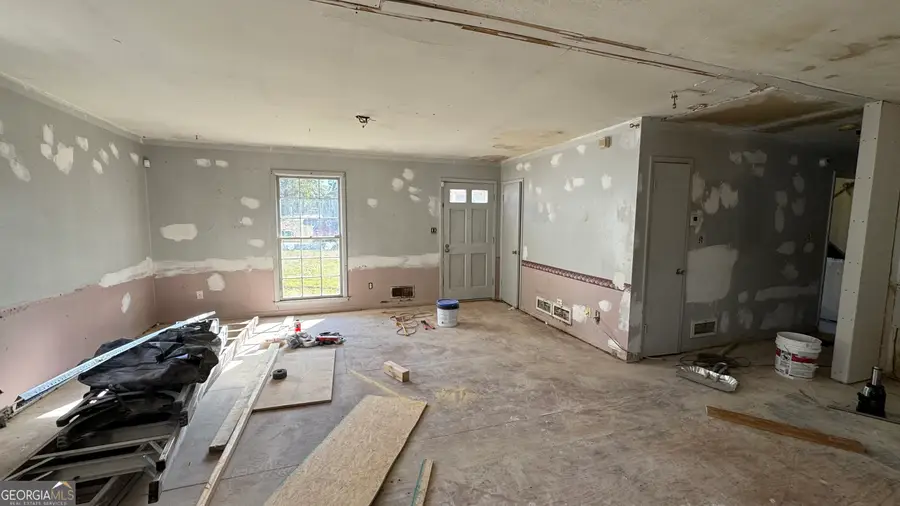 2718 Somerton Drive, Morrow, GA 30260 - Image #3