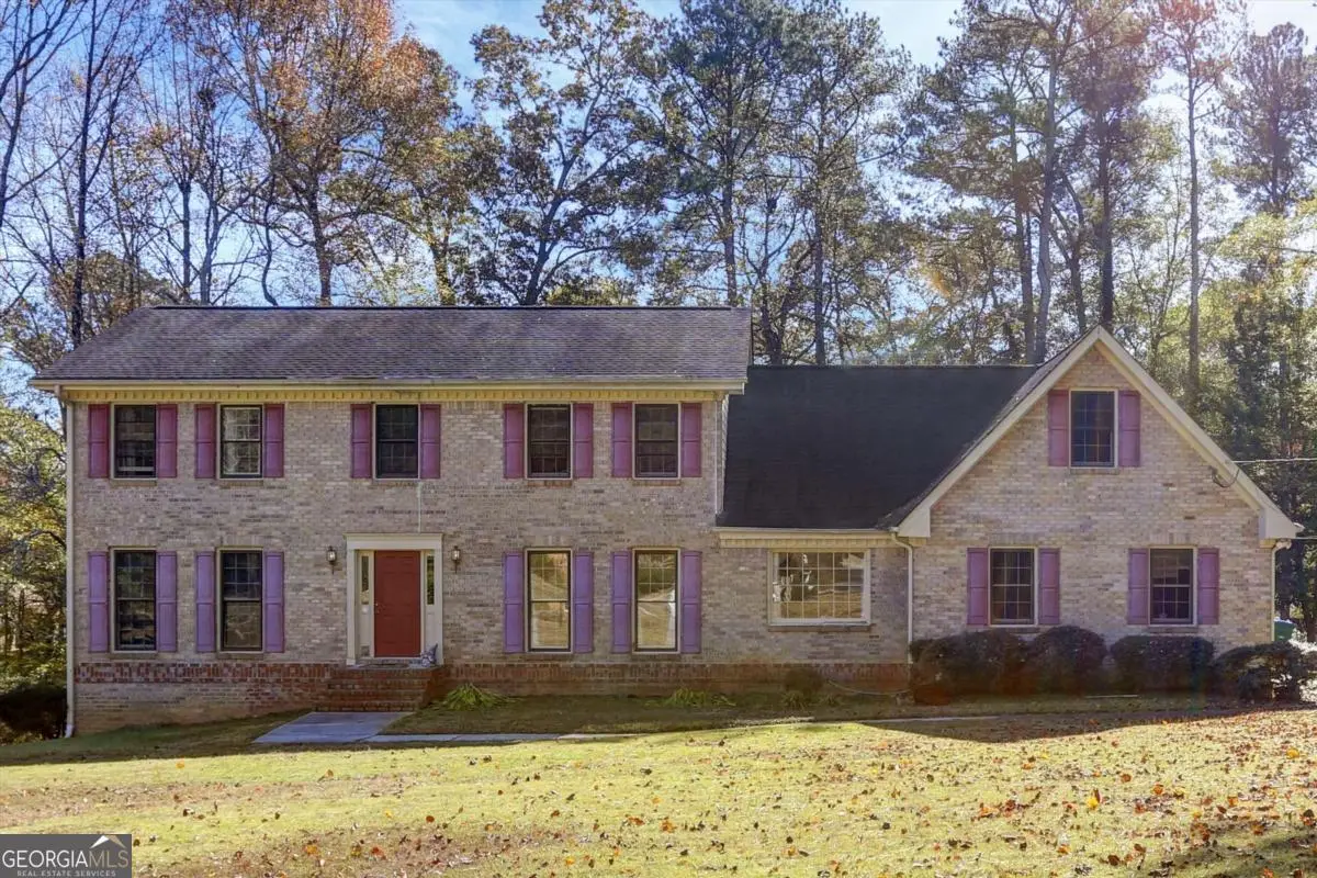 4806 Dean Lane Sw, Lilburn, GA 30047 - Image #1