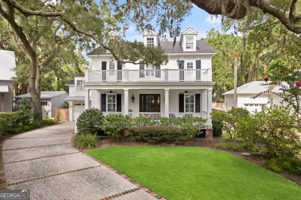 1044 Village Oaks Lane, Saint Simons Island, GA 31522