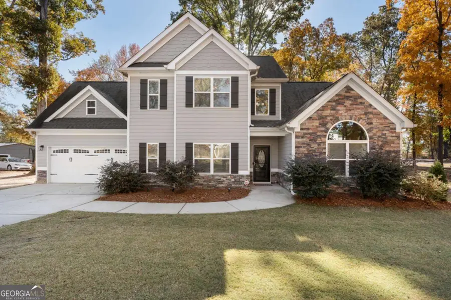 732 E Jefferson Street, Hoschton, GA 30548 - Image #2