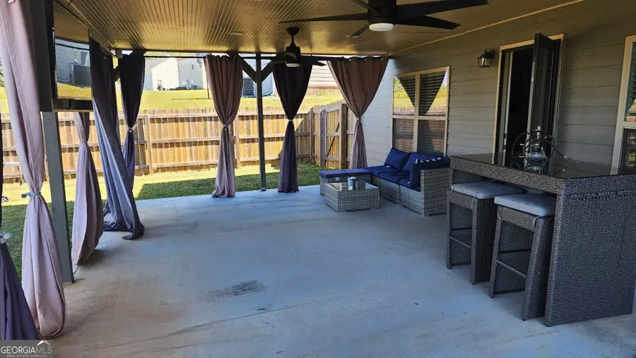 195 Twin Lakes Drive, Covington, GA 30016 - Image #2