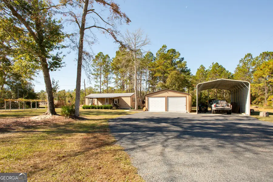 5627 Yellow Bluff Road, Blackshear, GA 31516 - Image #2