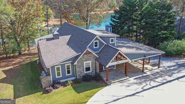 209 Snowbird Lane, Hartwell, GA 30643