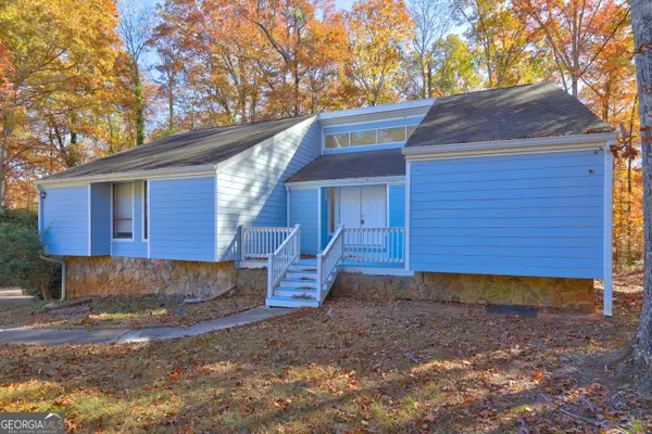 871 Lost Creek Circle, Stone Mountain, GA 30088