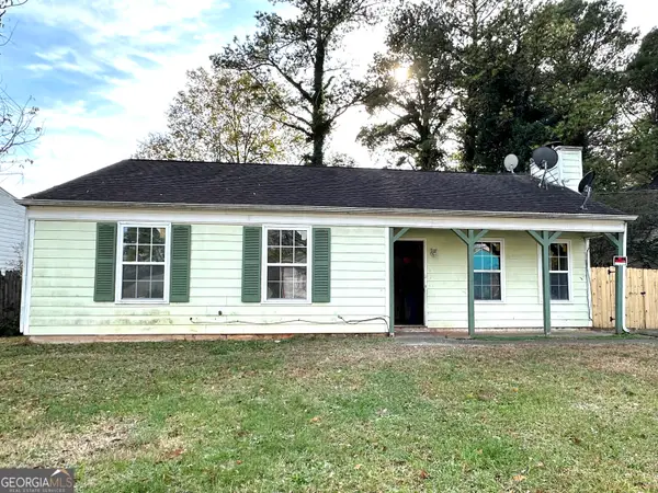 4561 Garden Hills Drive, Stone Mountain, GA 30083