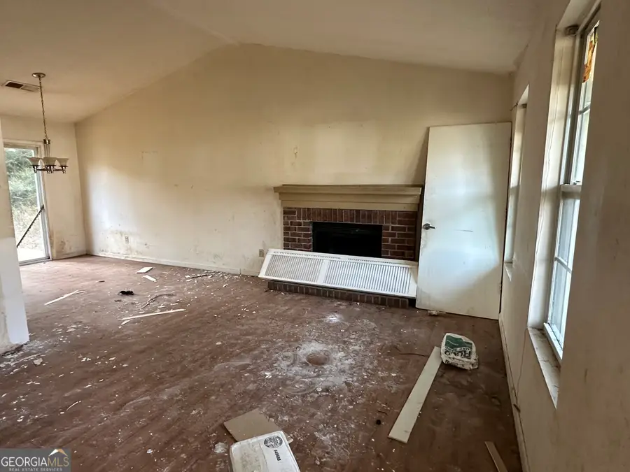 4561 Garden Hills Drive, Stone Mountain, GA 30083 - Image #3