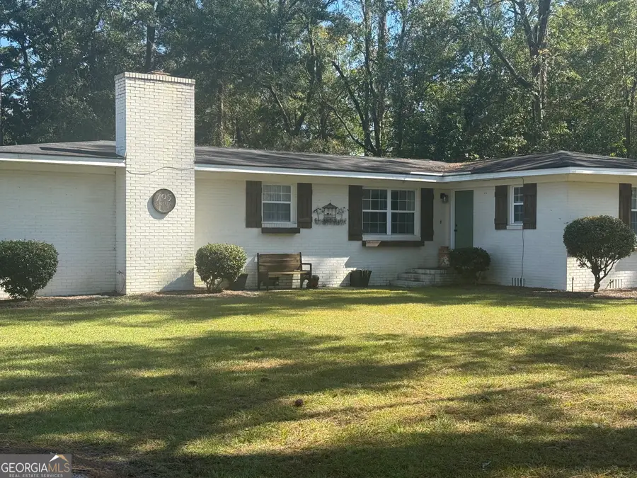 705 S Elm Street, Jesup, GA 31546 - Image #2