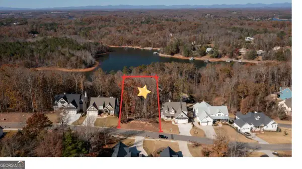 7455 Crestline Drive, Dawsonville, GA 30534