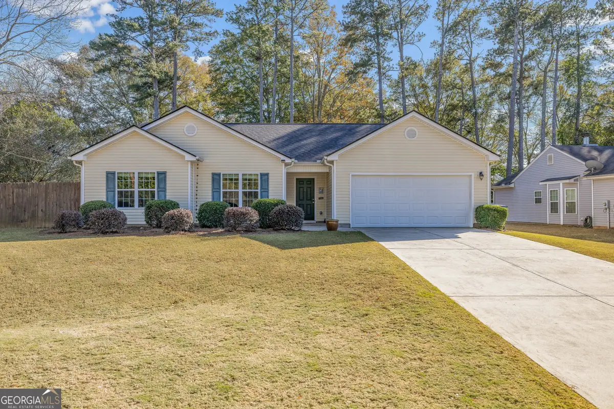 172 Settle Street, Winder, GA 30680 - #1