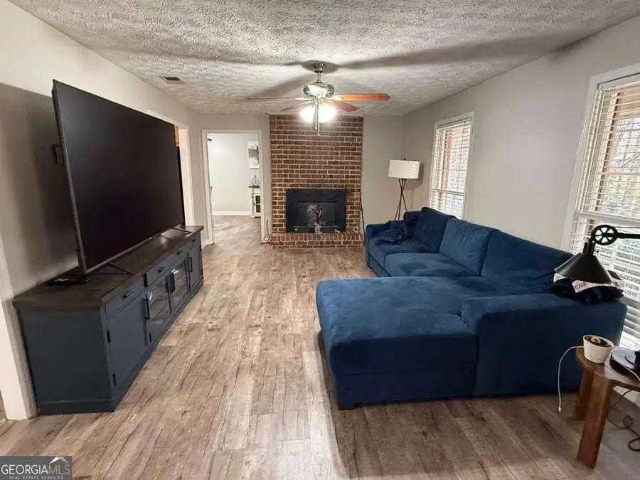 403 S Sequoyah Circle Ne, Calhoun, GA 30701 - Image #3