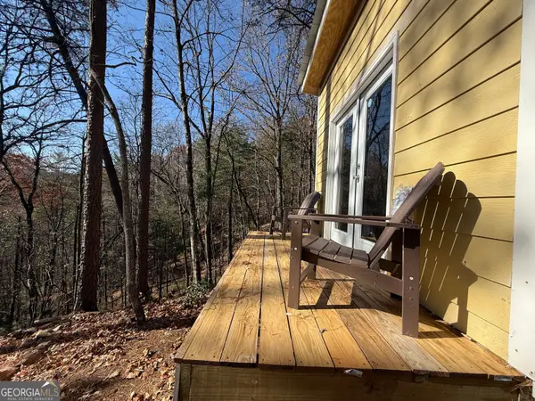 447 Creekview Drive, Ellijay, GA 30536