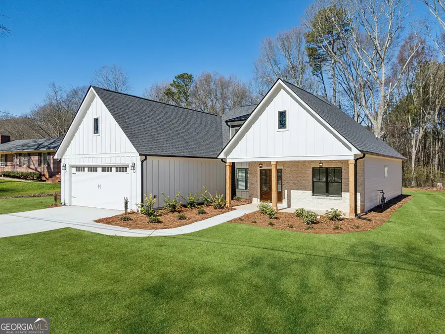 196 Red June Lane, Clarkesville, GA 30523 - Image #2