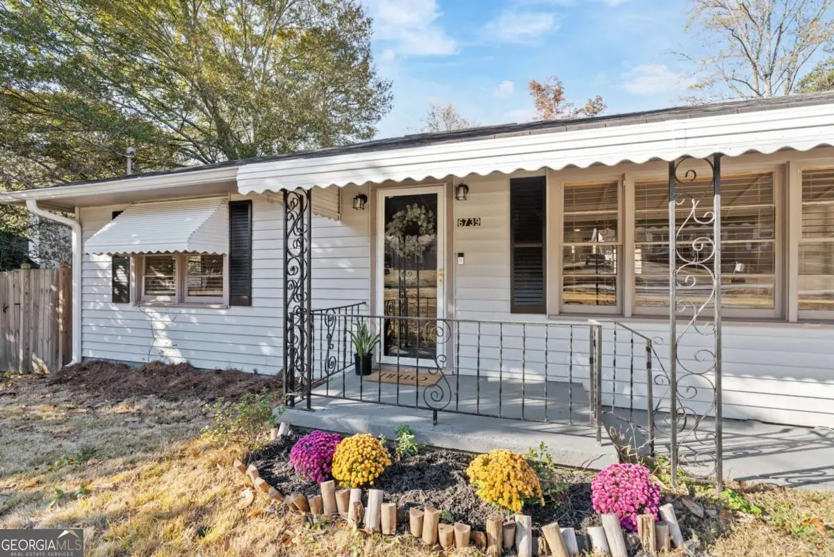 6739 Kull Drive, Lithia Springs, GA 30122 - Image #1