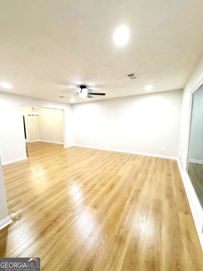 223 High Creek Drive, Roswell, GA 30076 - Image #3