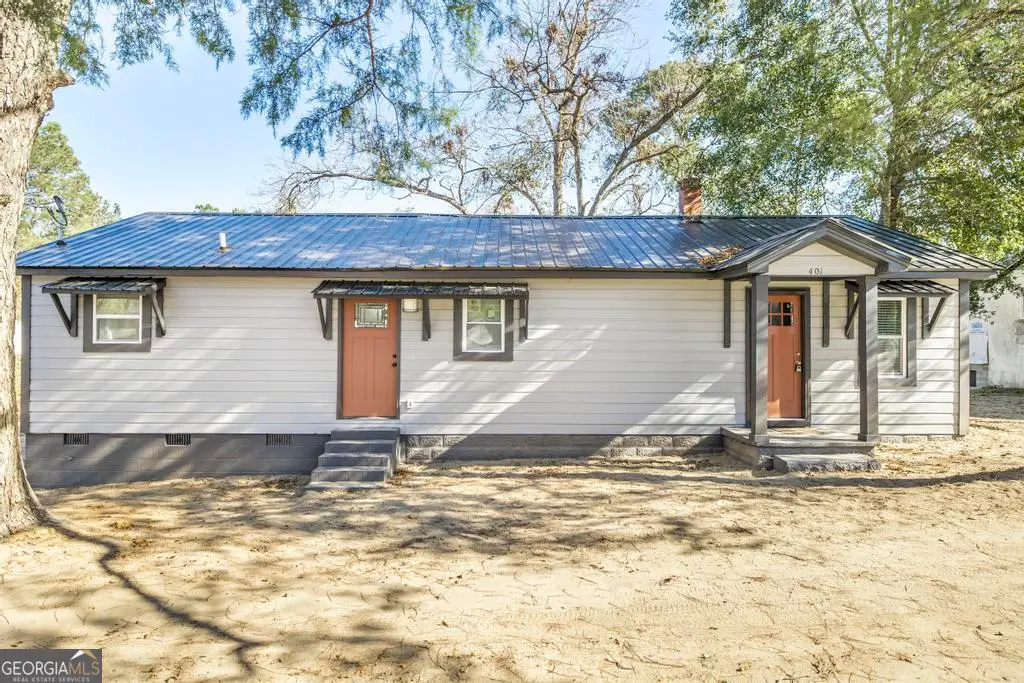 401 Pine Street, Dublin, GA 31021 - Image #1