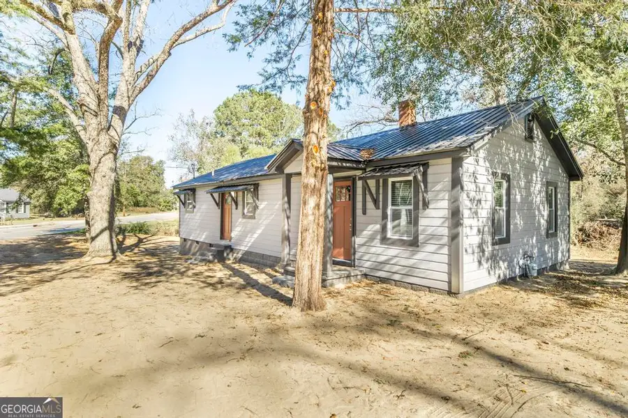 401 Pine Street, Dublin, GA 31021 - Image #2