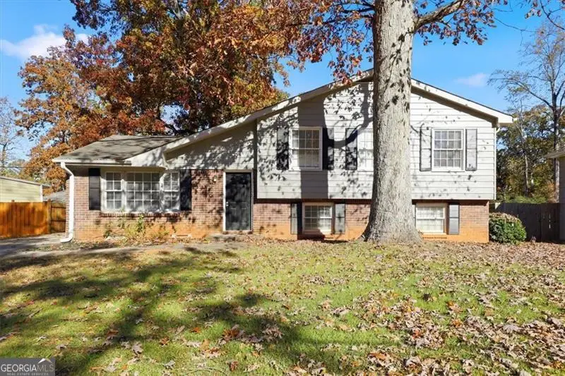 446 Queen Aliese Lane, Jonesboro, GA 30236 - Image #2