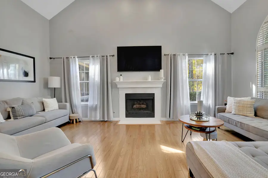 10945 Pinehigh Drive, Alpharetta, GA 30022 - Image #3