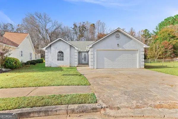 135 Gingercake Court, Fayetteville, GA 30214